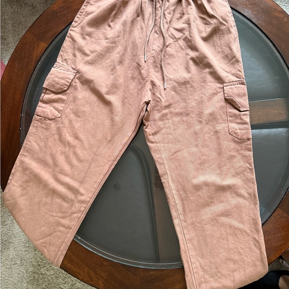 Pretty Little Thing Drawstring Detail Pocket Joggers Relaxed Fit Elastic Waist - Picture 2 of 9